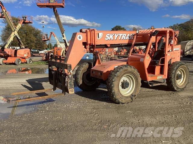 JLG 6042 Телескопические погрузчики