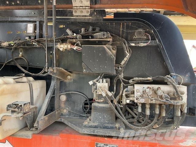 JLG 660SJ Телескопические подъемники