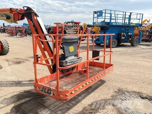 JLG 660SJ Телескопические подъемники