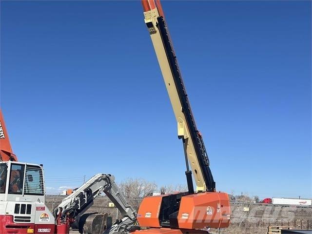 JLG 660SJ Телескопические подъемники