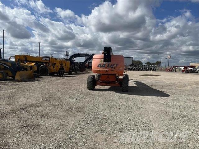 JLG 660SJ Телескопические подъемники