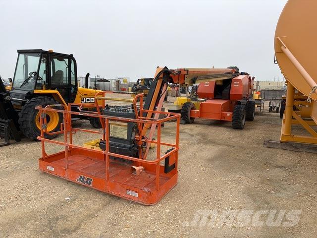 JLG 660SJ Телескопические подъемники