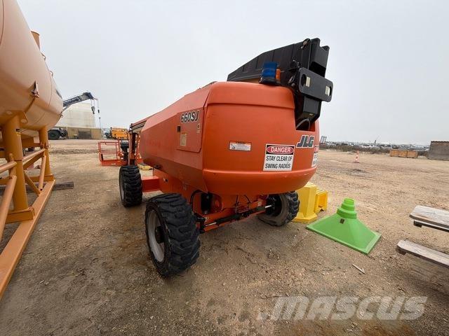 JLG 660SJ Телескопические подъемники