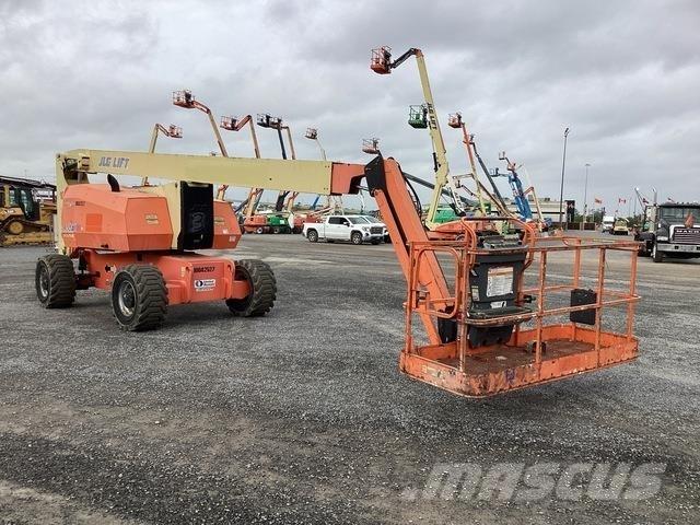 JLG 800 AJ Коленчатые подъемники