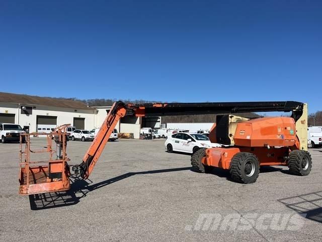 JLG 800 AJ Коленчатые подъемники