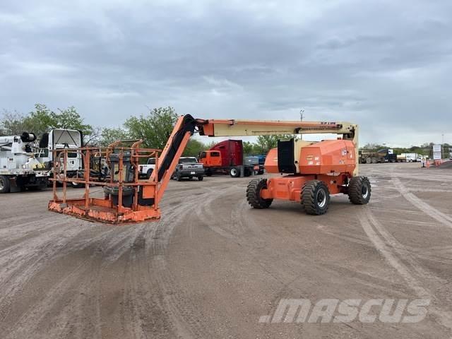 JLG 800 AJ Коленчатые подъемники