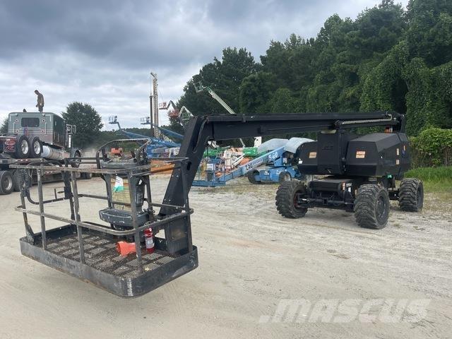 JLG 800A Коленчатые подъемники