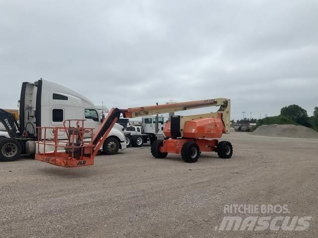 JLG 800AJ Коленчатые подъемники