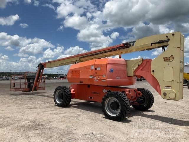 JLG 800AJ Коленчатые подъемники