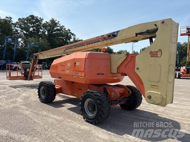JLG 800AJ Коленчатые подъемники