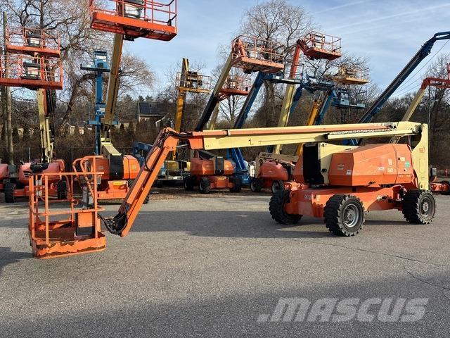 JLG 800AJ Коленчатые подъемники