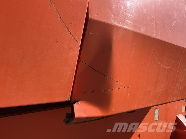 JLG 800S Телескопические подъемники