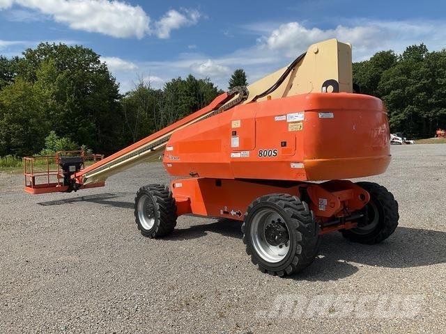 JLG 800S Телескопические подъемники