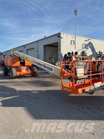 JLG 800S Телескопические подъемники