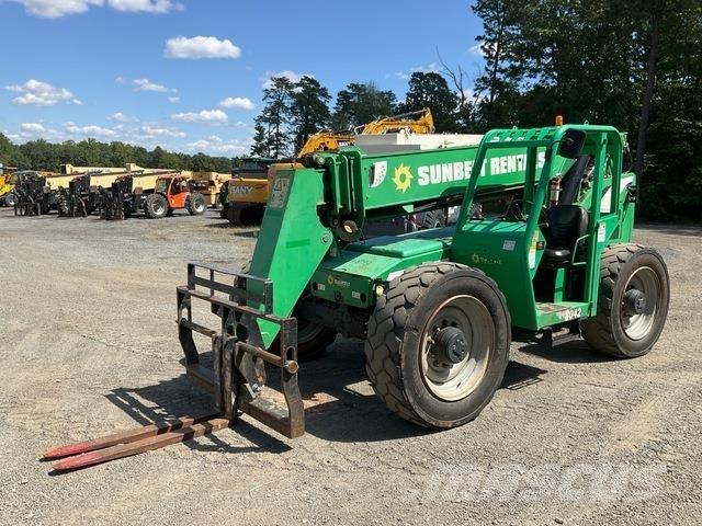 JLG 8042 Телескопические погрузчики