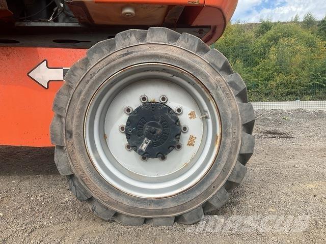 JLG 860SJ Телескопические подъемники
