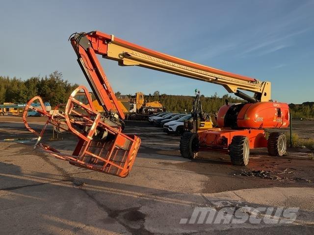 JLG 860SJ Коленчатые подъемники