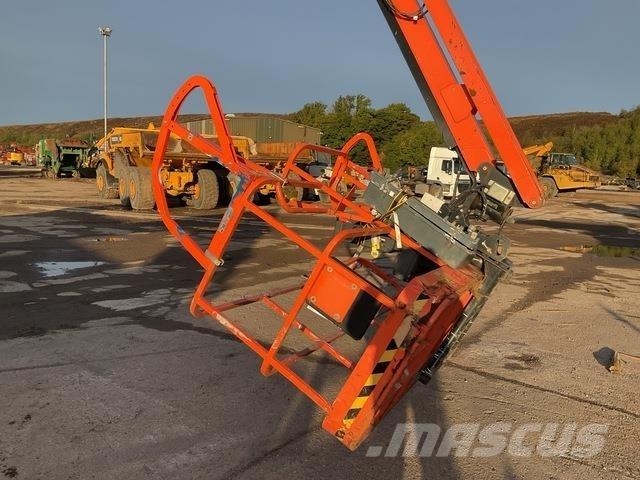 JLG 860SJ Коленчатые подъемники