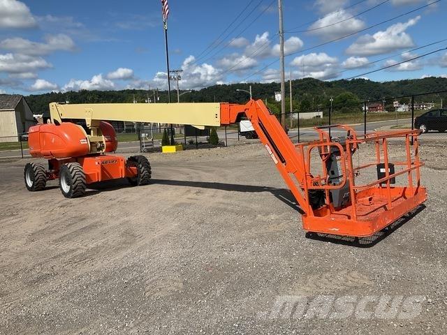 JLG 860SJ Коленчатые подъемники