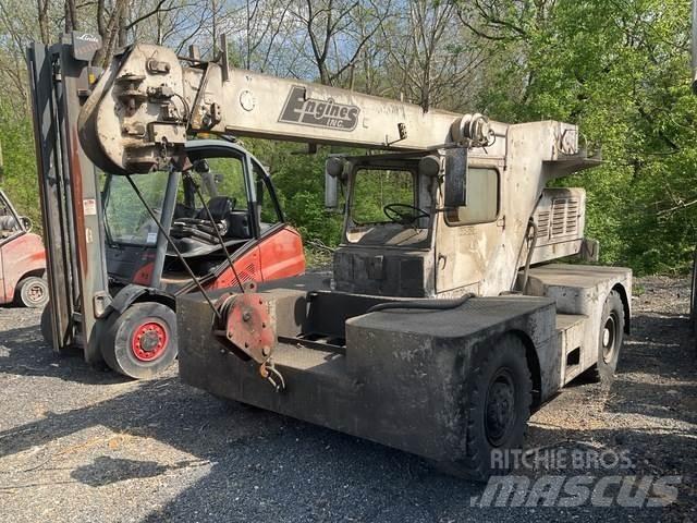 JLG 886 Другие грузоподъемные машины