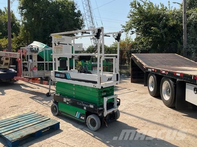 JLG AE1932 Ножничные подъемники