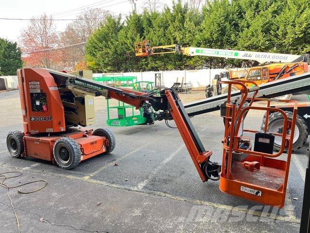 JLG E300 AJP Коленчатые подъемники