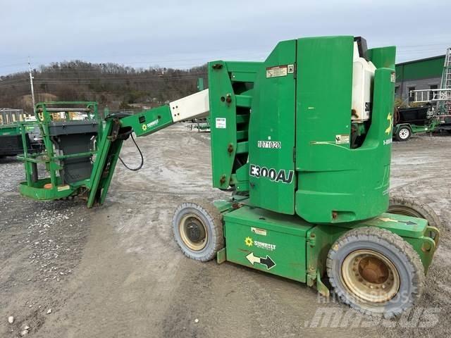 JLG E300AJ Коленчатые подъемники