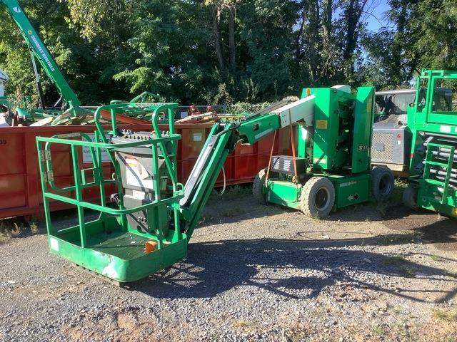 JLG E300AJ Коленчатые подъемники