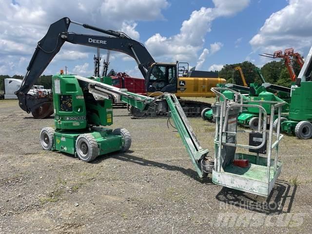 JLG E300AJP Коленчатые подъемники