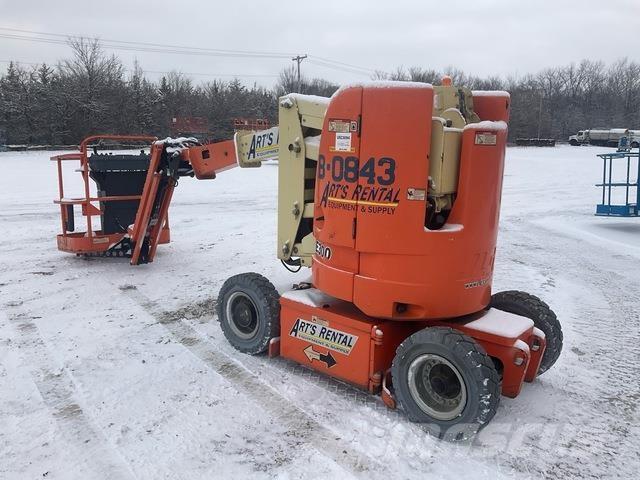 JLG E300AJP Коленчатые подъемники