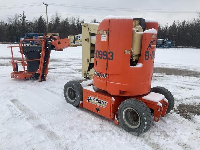 JLG E300AJP Коленчатые подъемники