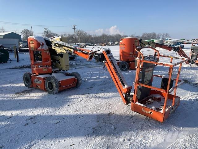 JLG E300AJP Коленчатые подъемники