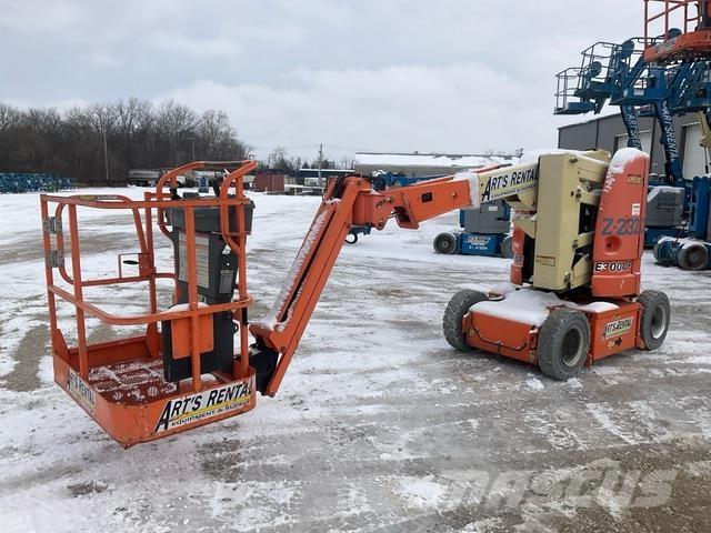 JLG E300AJP Коленчатые подъемники