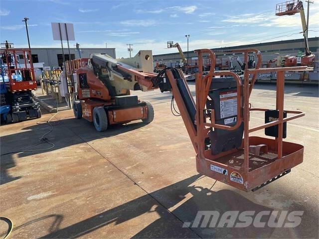 JLG E400AJPN Коленчатые подъемники
