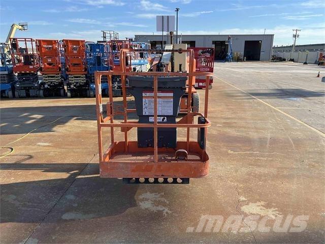 JLG E400AJPN Коленчатые подъемники