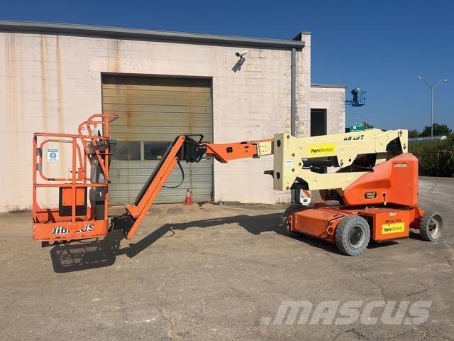 JLG E400AJPN Коленчатые подъемники