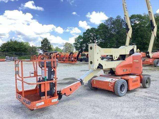 JLG E400AN Коленчатые подъемники