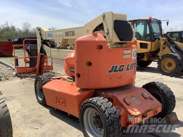JLG E450AJ Коленчатые подъемники