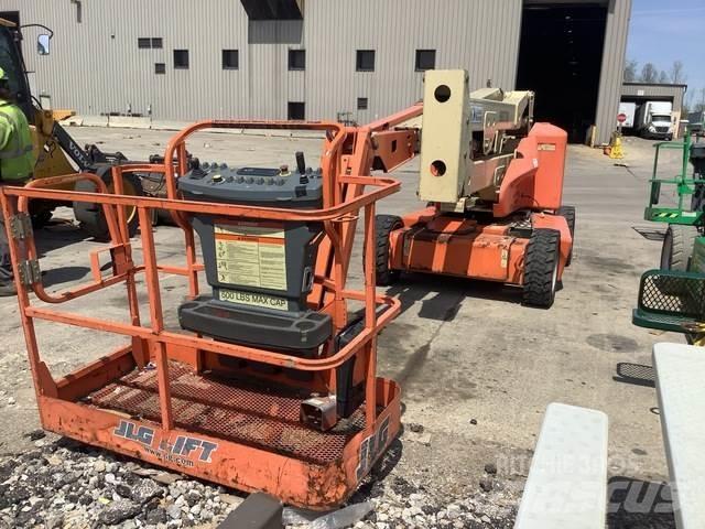 JLG E450AJ Коленчатые подъемники