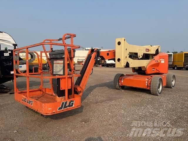 JLG E450AJ Коленчатые подъемники
