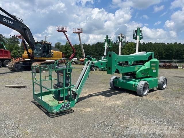JLG E450AJ Коленчатые подъемники