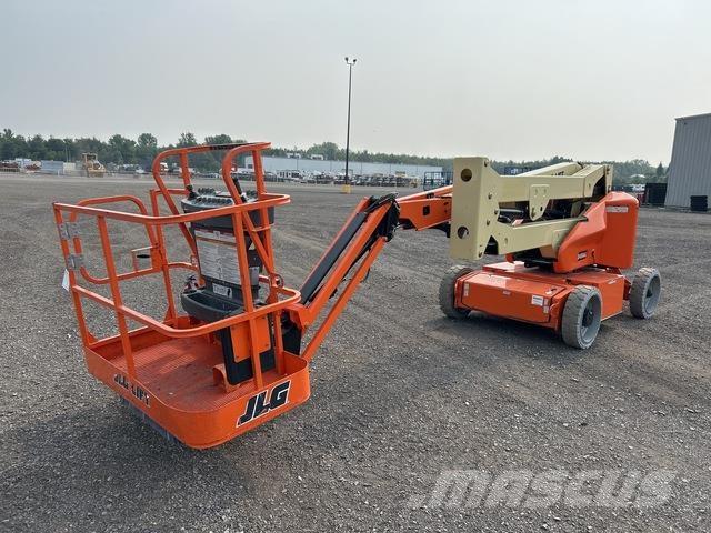 JLG E450AJ Коленчатые подъемники