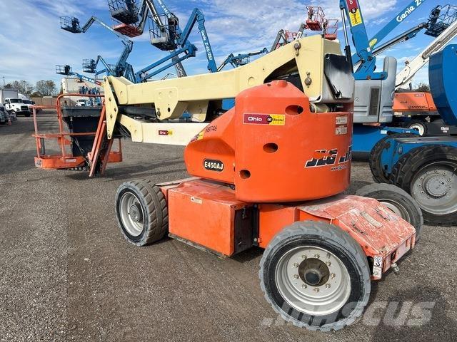 JLG E450AJ Коленчатые подъемники