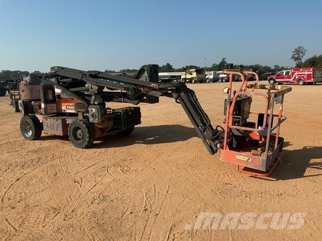 JLG E450AJ Коленчатые подъемники