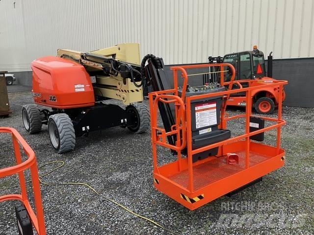 JLG EC450AJ Коленчатые подъемники