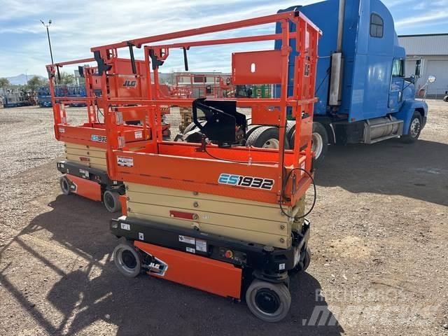 JLG ES1932 Ножничные подъемники
