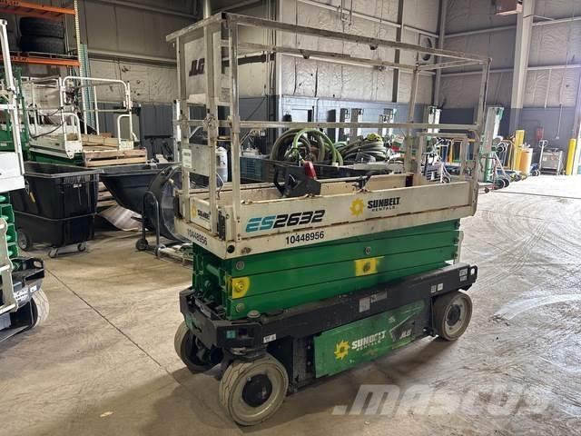 JLG ES2632 Ножничные подъемники