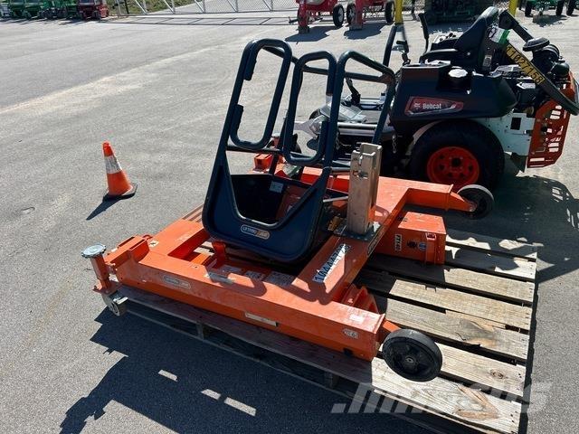 JLG FT140 Вертикальные мачтовые подъемники