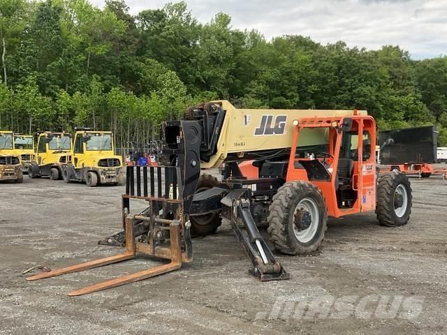 JLG G12-55A Телескопические погрузчики