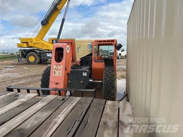 JLG G9-43A Телескопические погрузчики